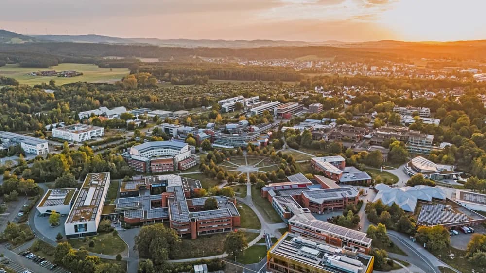 Campus-drohnenaufnahme — Bayreuth