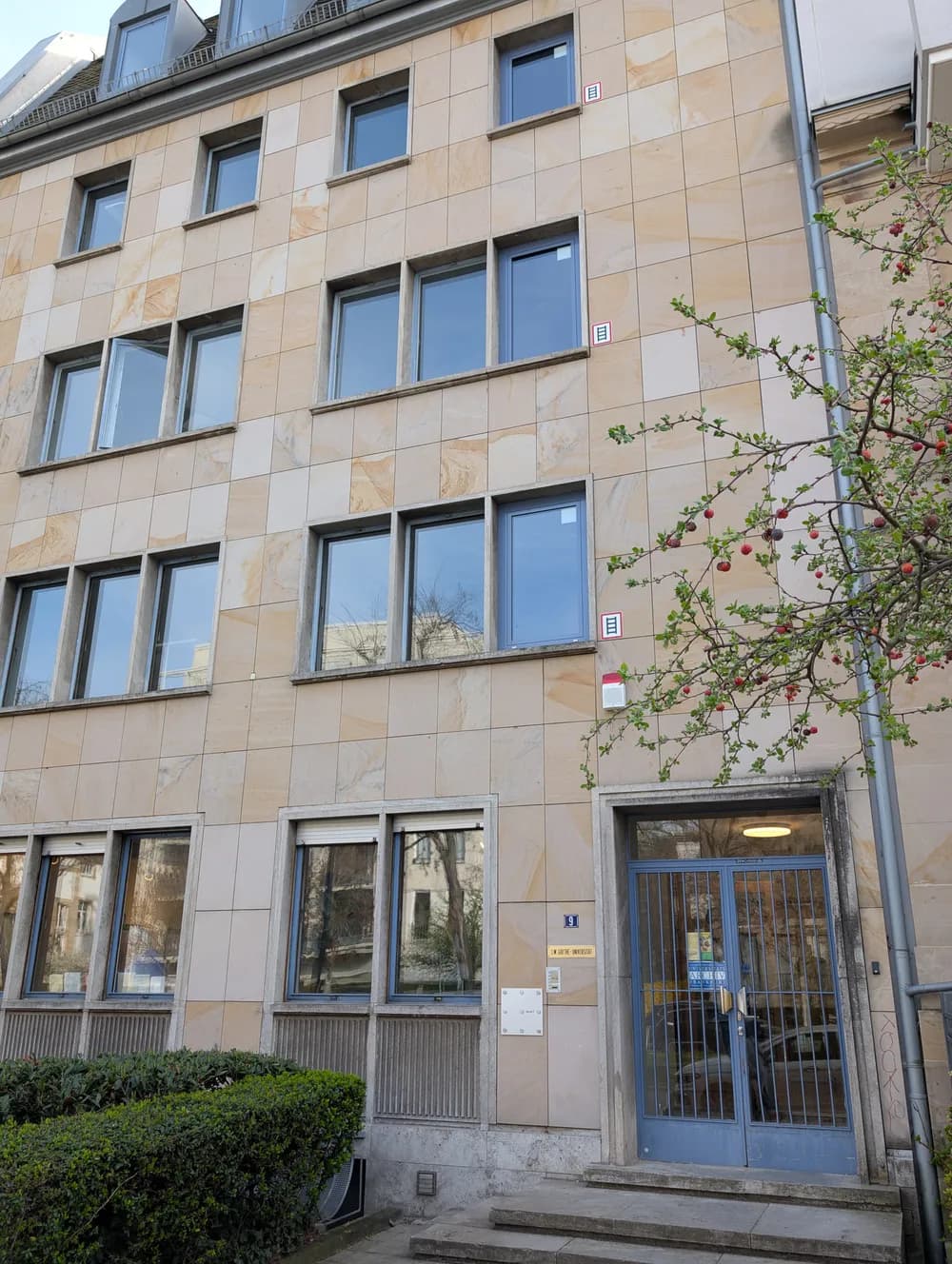 Frankfurt Dantestrasse 9. Universitätsarchiv Frankfurt — Frankfurt am Main