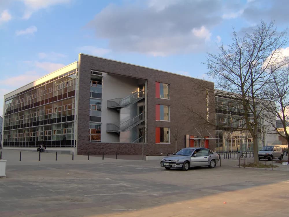 Flachbau — Frankfurt (Oder)