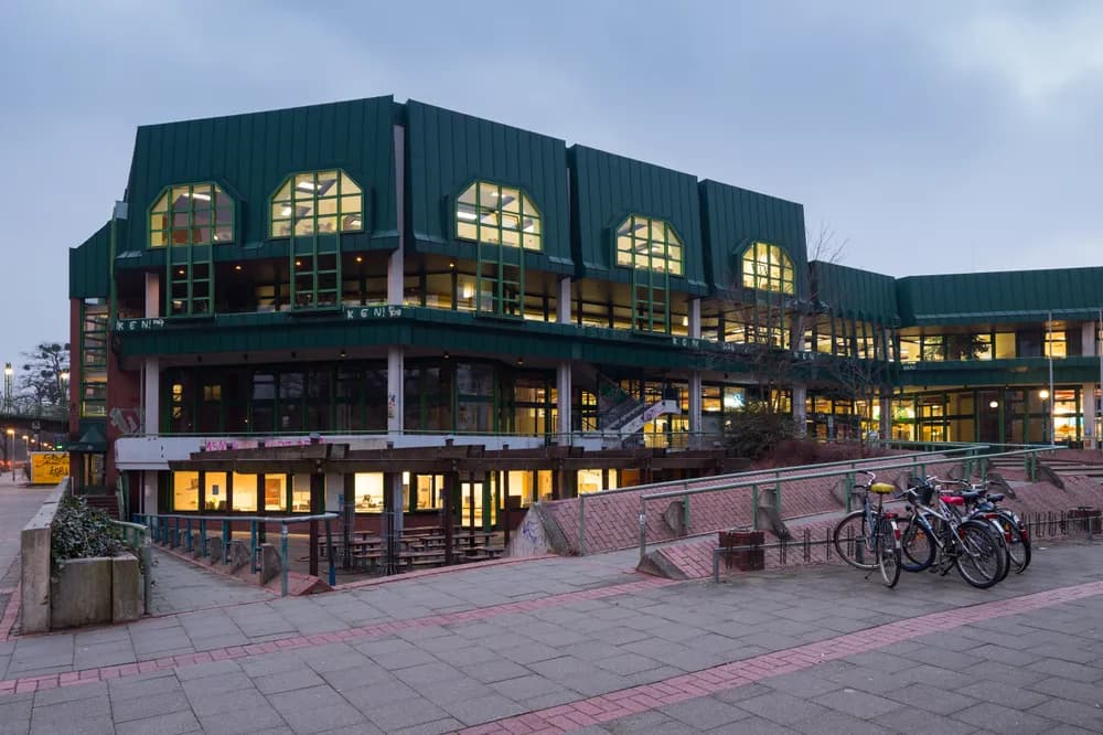 Dining hall Leibniz Universitaet Hannover Schneiderberg Nordstadt Hannover Germany — Hannover