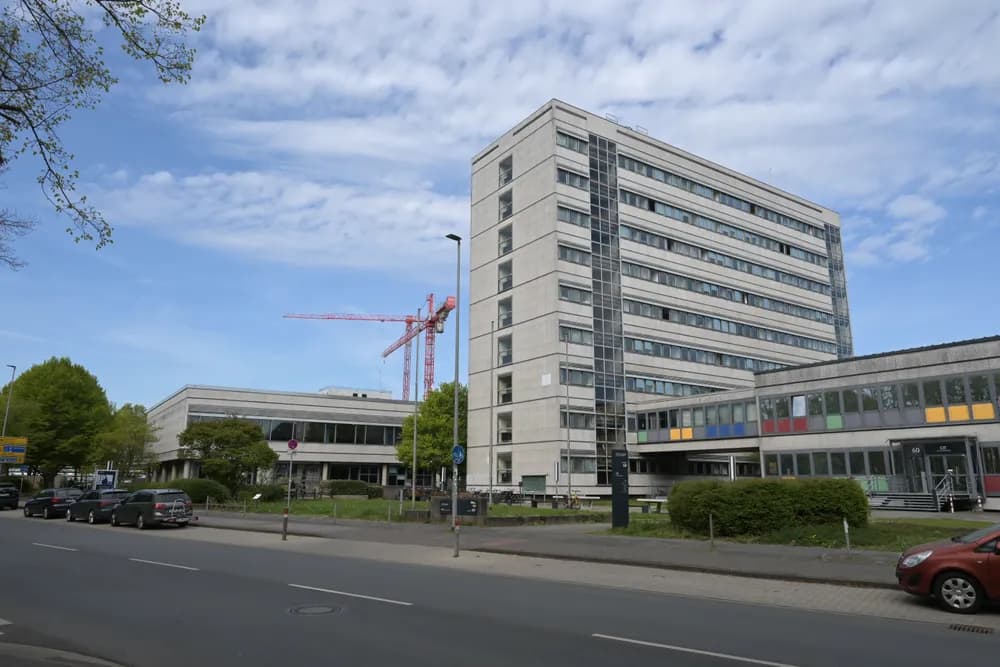 Hauptgebäude des Fachbereichs für Mathematik und Informatik der Universität Münster — Münster