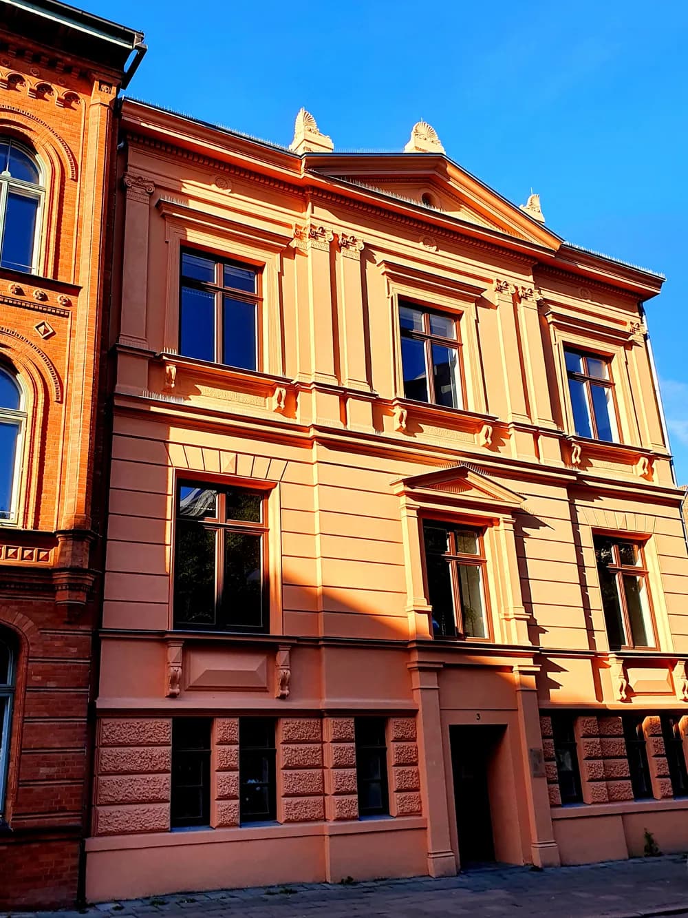 Heinrich Schliemann Institut — Rostock